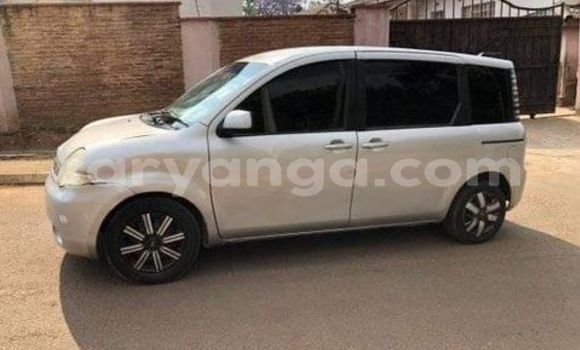Buy Used Toyota Sienta Other Car in Lilongwe in Malawi Buy Used Toyota Sienta Other Car in Lilongwe in Malawi