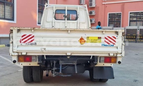Buy Used Mazda Bongo White Car in Lilongwe in Malawi Buy Used Mazda Bongo White Car in Lilongwe in Malawi