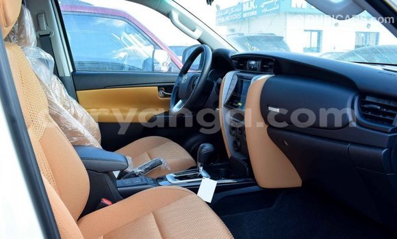 Buy Import Toyota Fortuner White Car in Import - Dubai in Malawi Buy Import Toyota Fortuner White Car in Import - Dubai in Malawi