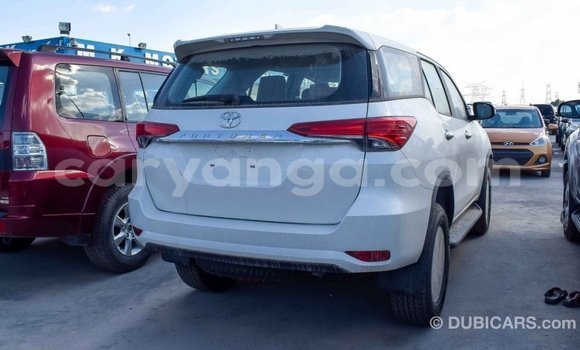 Buy Import Toyota Fortuner White Car in Import - Dubai in Malawi Buy Import Toyota Fortuner White Car in Import - Dubai in Malawi