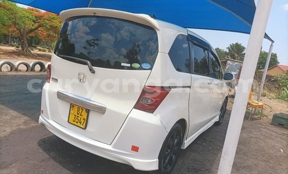 Acheter Occasion Voiture Honda Freed Blanc à Chipoka, Dedza Acheter Occasion Voiture Honda Freed Blanc à Chipoka, Dedza