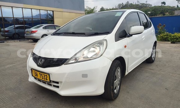 Acheter Occasion Voiture Honda FIT Blanc à Chitipa, Chitipa Acheter Occasion Voiture Honda FIT Blanc à Chitipa, Chitipa
