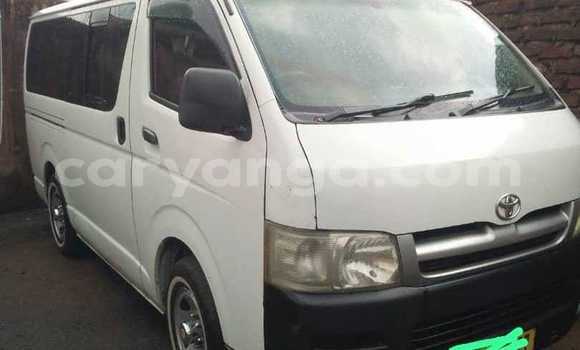 Acheter Occasion Voiture Toyota Hiace Blanc à Chilumba, Karonga Acheter Occasion Voiture Toyota Hiace Blanc à Chilumba, Karonga
