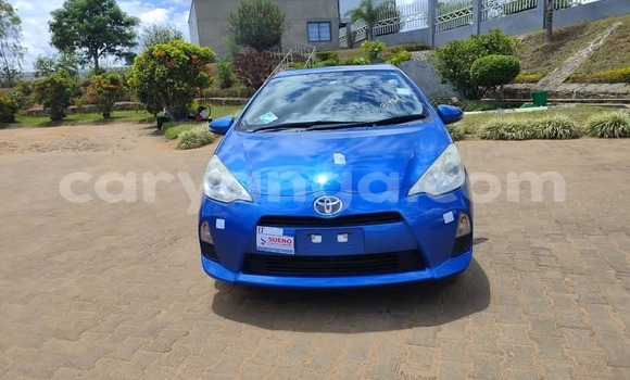 Buy Used Toyota Aqua Blue Car in Dedza in Dedza Buy Used Toyota Aqua Blue Car in Dedza in Dedza