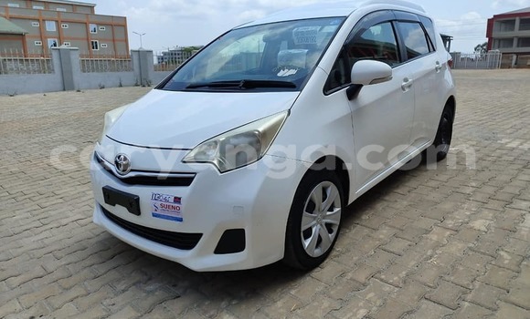 Buy Used Toyota Ractis White Car in Chitipa in Chitipa Buy Used Toyota Ractis White Car in Chitipa in Chitipa