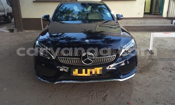 Nunua Ilio tumika Mercedes-Benz C-Classe Black Gari ndani ya Chiradzulu nchini Chiradzulu Nunua Ilio tumika Mercedes-Benz C-Classe Black Gari ndani ya Chiradzulu nchini Chiradzulu