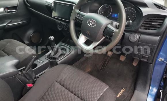 Nunua Ilio tumika Toyota Hilux Blue Gari ndani ya Blantyre nchini Malawi Nunua Ilio tumika Toyota Hilux Blue Gari ndani ya Blantyre nchini Malawi