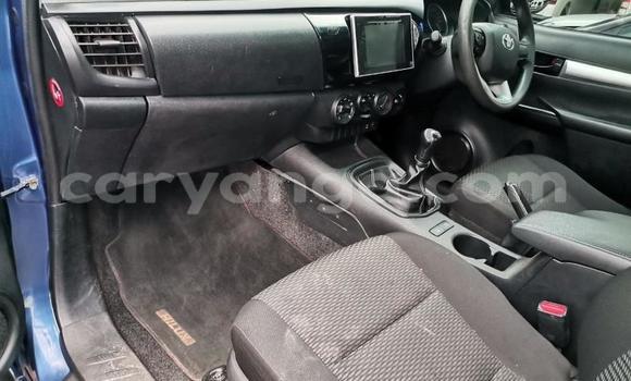 Nunua Ilio tumika Toyota Hilux Blue Gari ndani ya Blantyre nchini Malawi Nunua Ilio tumika Toyota Hilux Blue Gari ndani ya Blantyre nchini Malawi