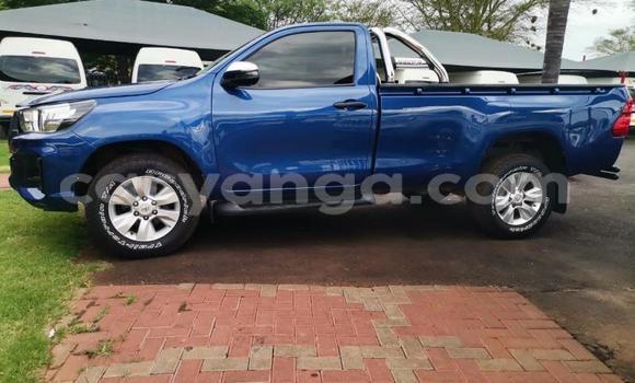 Nunua Ilio tumika Toyota Hilux Blue Gari ndani ya Blantyre nchini Malawi Nunua Ilio tumika Toyota Hilux Blue Gari ndani ya Blantyre nchini Malawi