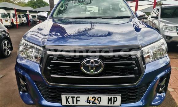 Nunua Ilio tumika Toyota Hilux Blue Gari ndani ya Blantyre nchini Malawi Nunua Ilio tumika Toyota Hilux Blue Gari ndani ya Blantyre nchini Malawi