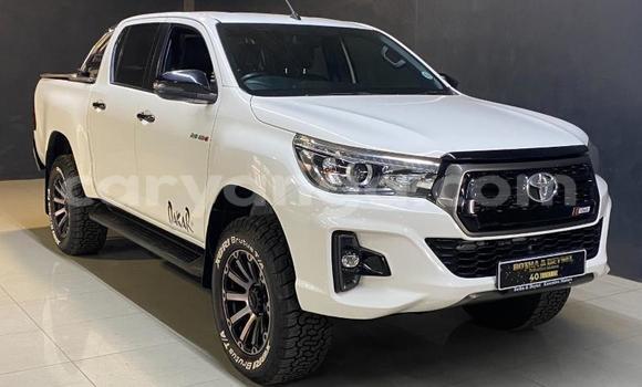 Nunua Ilio tumika Toyota Hilux White Gari ndani ya Blantyre nchini Malawi Nunua Ilio tumika Toyota Hilux White Gari ndani ya Blantyre nchini Malawi