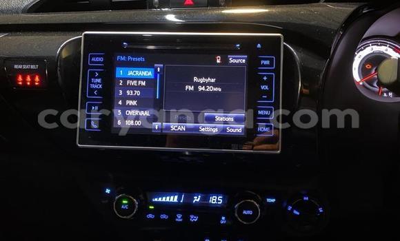 Nunua Ilio tumika Toyota Hilux White Gari ndani ya Blantyre nchini Malawi Nunua Ilio tumika Toyota Hilux White Gari ndani ya Blantyre nchini Malawi