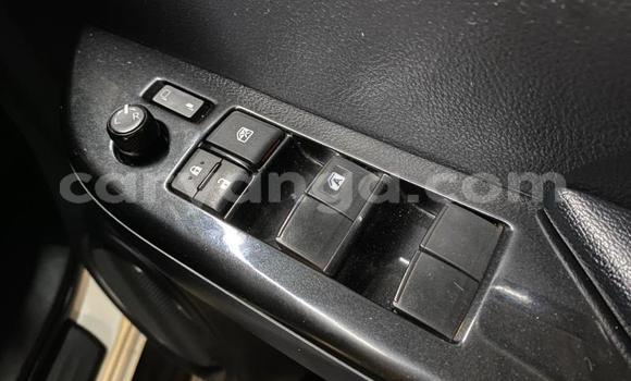 Nunua Ilio tumika Toyota Hilux White Gari ndani ya Blantyre nchini Malawi Nunua Ilio tumika Toyota Hilux White Gari ndani ya Blantyre nchini Malawi