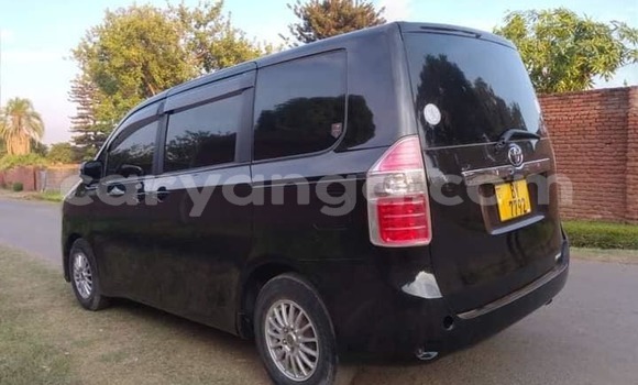 Buy Used Toyota Noah Other Car in Chipoka in Dedza Buy Used Toyota Noah Other Car in Chipoka in Dedza