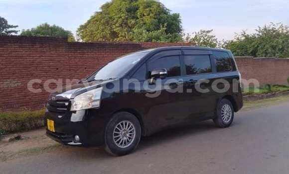 Buy Used Toyota Noah Other Car in Chipoka in Dedza Buy Used Toyota Noah Other Car in Chipoka in Dedza