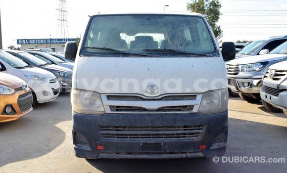 Buy Import Toyota Hiace White Car in Import - Dubai in Malawi Buy Import Toyota Hiace White Car in Import - Dubai in Malawi