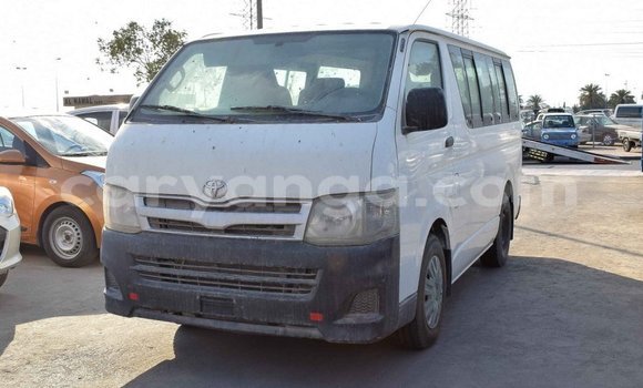 Buy Import Toyota Hiace White Car in Import - Dubai in Malawi Buy Import Toyota Hiace White Car in Import - Dubai in Malawi