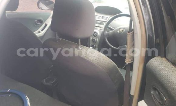 Buy Used Toyota Vitz White Car in Chiradzulu in Chiradzulu Buy Used Toyota Vitz White Car in Chiradzulu in Chiradzulu