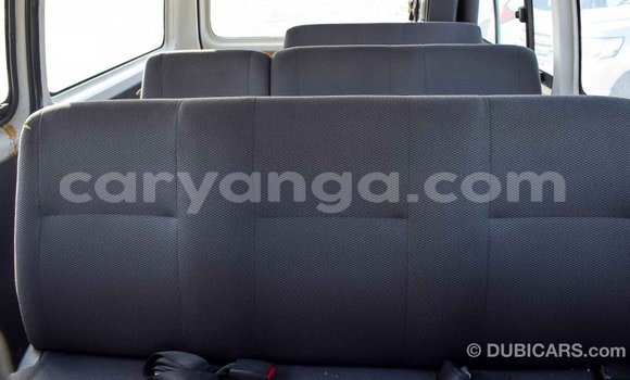 Buy Import Toyota Hiace White Car in Import - Dubai in Malawi Buy Import Toyota Hiace White Car in Import - Dubai in Malawi