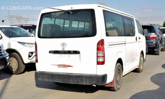 Buy Import Toyota Hiace White Car in Import - Dubai in Malawi Buy Import Toyota Hiace White Car in Import - Dubai in Malawi