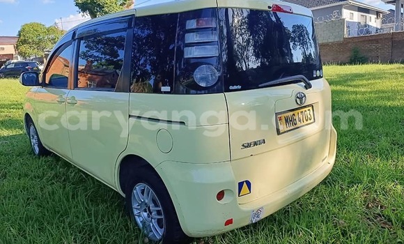 Buy Used Toyota Sienta Other Car in Lilongwe in Malawi Buy Used Toyota Sienta Other Car in Lilongwe in Malawi