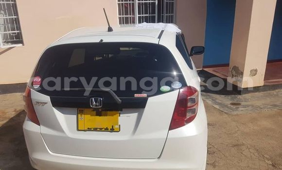 Buy Used Honda FIT White Car in Blantyre in Malawi Buy Used Honda FIT White Car in Blantyre in Malawi