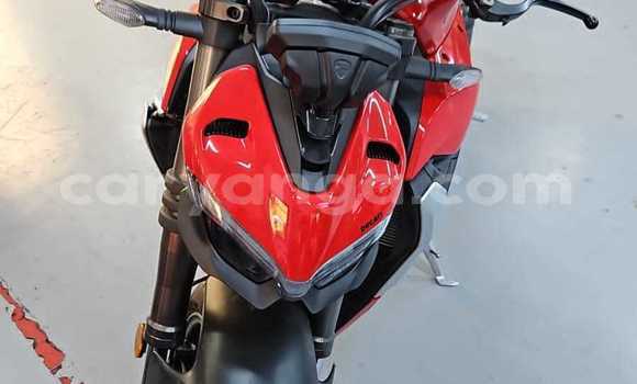 Nunua Ilio tumika Ducati Streetfighter Red Bike ndani ya Blantyre nchini Malawi Nunua Ilio tumika Ducati Streetfighter Red Bike ndani ya Blantyre nchini Malawi