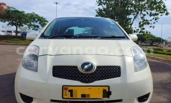 Acheter Occasion Voiture Toyota Vitz Blanc à Chitipa, Chitipa Acheter Occasion Voiture Toyota Vitz Blanc à Chitipa, Chitipa