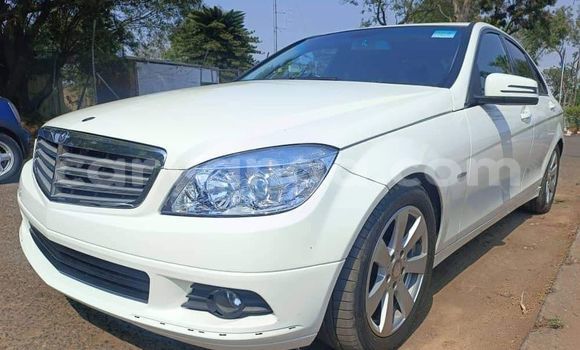 Acheter Occasion Voiture Mercedes‒Benz C–Class Blanc à Chiradzulu, Chiradzulu Acheter Occasion Voiture Mercedes‒Benz C–Class Blanc à Chiradzulu, Chiradzulu