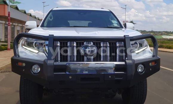 Acheter Occasion Voiture Toyota Land Cruiser Blanc à Chiradzulu, Chiradzulu Acheter Occasion Voiture Toyota Land Cruiser Blanc à Chiradzulu, Chiradzulu