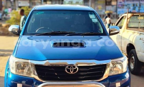 Acheter Occasion Voiture Toyota Hilux Bleu à Lilongwe, Malawi Acheter Occasion Voiture Toyota Hilux Bleu à Lilongwe, Malawi