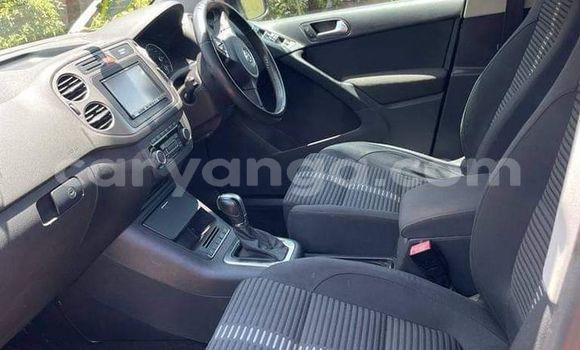 Acheter Occasion Voiture Volkswagen Tiguan Noir à Lilongwe, Malawi Acheter Occasion Voiture Volkswagen Tiguan Noir à Lilongwe, Malawi