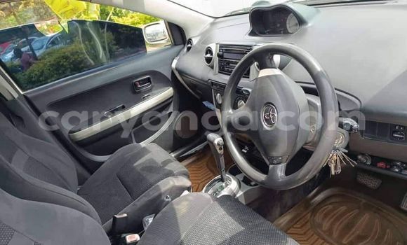 Buy Used Toyota IST White Car in Chipoka in Dedza Buy Used Toyota IST White Car in Chipoka in Dedza