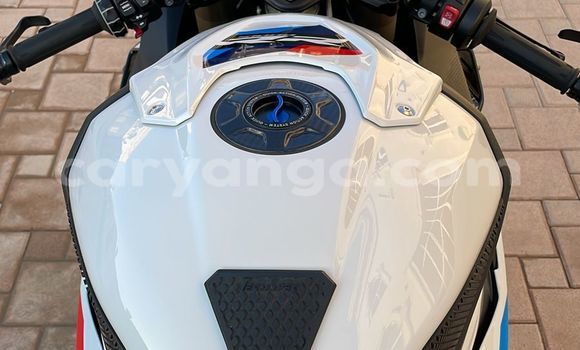 Buy Used BMW S 1000 White Bike in Blantyre in Malawi Buy Used BMW S 1000 White Bike in Blantyre in Malawi