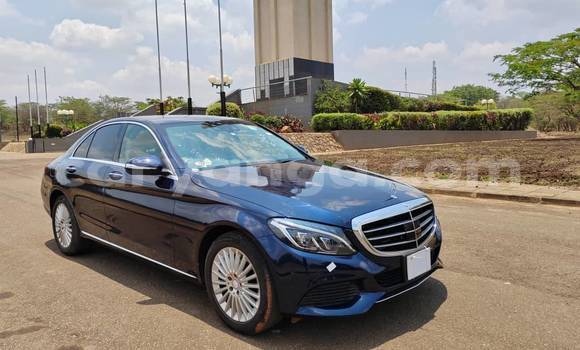 Buy Used Mercedes‒Benz C-klasse Black Car in Lilongwe in Malawi Buy Used Mercedes‒Benz C-klasse Black Car in Lilongwe in Malawi