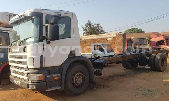 Buy Used Scania 94D White Truck in Lilongwe in Malawi Buy Used Scania 94D White Truck in Lilongwe in Malawi