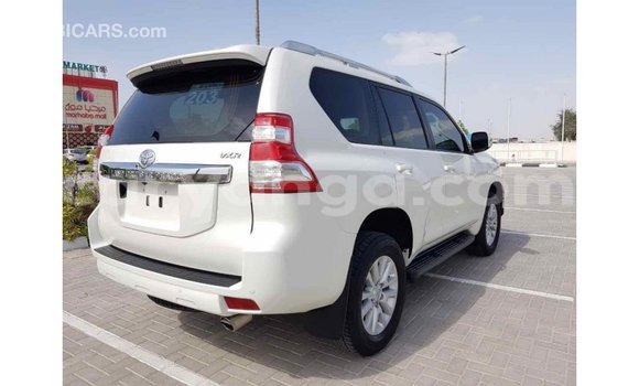 Nunua Imported Toyota Prado White Gari ndani ya Import - Dubai nchini Malawi Nunua Imported Toyota Prado White Gari ndani ya Import - Dubai nchini Malawi