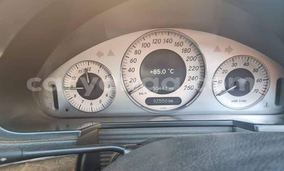 Acheter Occasion Voiture Mercedes‒Benz E–Class Noir à Lilongwe, Malawi Acheter Occasion Voiture Mercedes‒Benz E–Class Noir à Lilongwe, Malawi