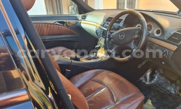 Acheter Occasion Voiture Mercedes‒Benz E–Class Noir à Lilongwe, Malawi Acheter Occasion Voiture Mercedes‒Benz E–Class Noir à Lilongwe, Malawi