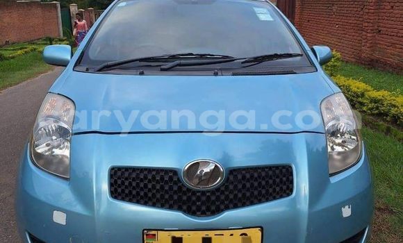 Acheter Occasion Voiture Toyota Vitz Bleu à Lilongwe, Malawi Acheter Occasion Voiture Toyota Vitz Bleu à Lilongwe, Malawi