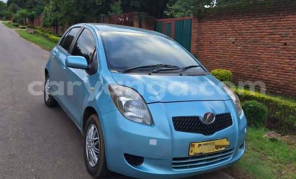 Acheter Occasion Voiture Toyota Vitz Bleu à Lilongwe, Malawi Acheter Occasion Voiture Toyota Vitz Bleu à Lilongwe, Malawi