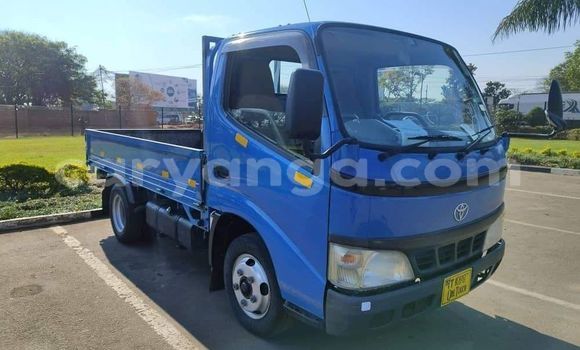 Acheter Occasion Utilitaire Toyota HiAce Bleu à Lilongwe, Malawi Acheter Occasion Utilitaire Toyota HiAce Bleu à Lilongwe, Malawi