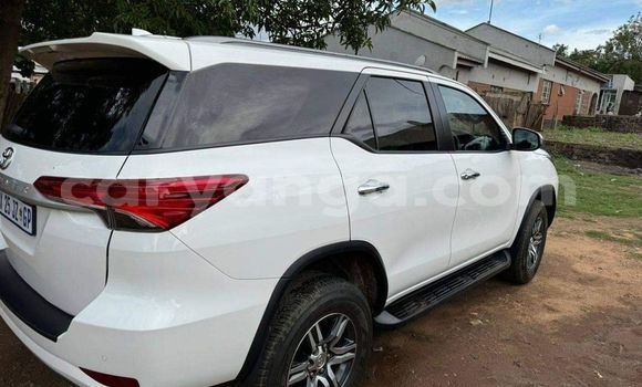 Acheter Occasion Voiture Toyota Fortuner Autre à Lilongwe, Malawi Acheter Occasion Voiture Toyota Fortuner Autre à Lilongwe, Malawi