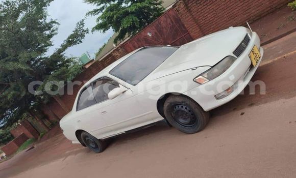 Acheter Occasion Voiture Toyota Mark II Blanc à Lilongwe, Malawi Acheter Occasion Voiture Toyota Mark II Blanc à Lilongwe, Malawi