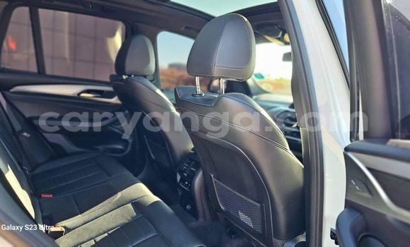 Acheter Occasion Voiture BMW X3 Blanc à Lilongwe, Malawi Acheter Occasion Voiture BMW X3 Blanc à Lilongwe, Malawi