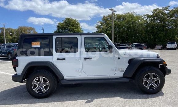Buy Used Jeep Wrangler White Car in Chipoka in Dedza