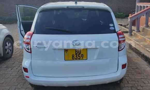 Buy Used Toyota RAV4 White Car in Blantyre in Malawi Buy Used Toyota RAV4 White Car in Blantyre in Malawi