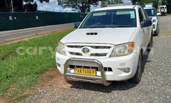 Buy Used Toyota Hilux White Car in Lilongwe in Malawi Buy Used Toyota Hilux White Car in Lilongwe in Malawi