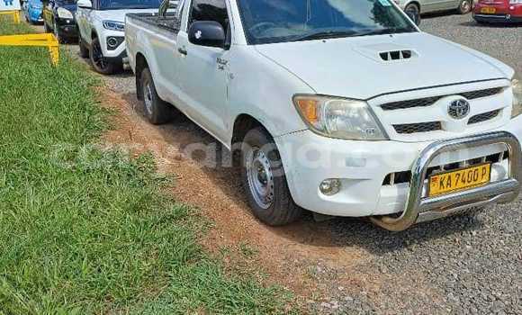 Buy Used Toyota Hilux White Car in Lilongwe in Malawi Buy Used Toyota Hilux White Car in Lilongwe in Malawi