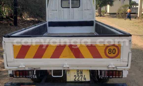 Buy Used Toyota Dyna White Truck in Lilongwe in Malawi Buy Used Toyota Dyna White Truck in Lilongwe in Malawi